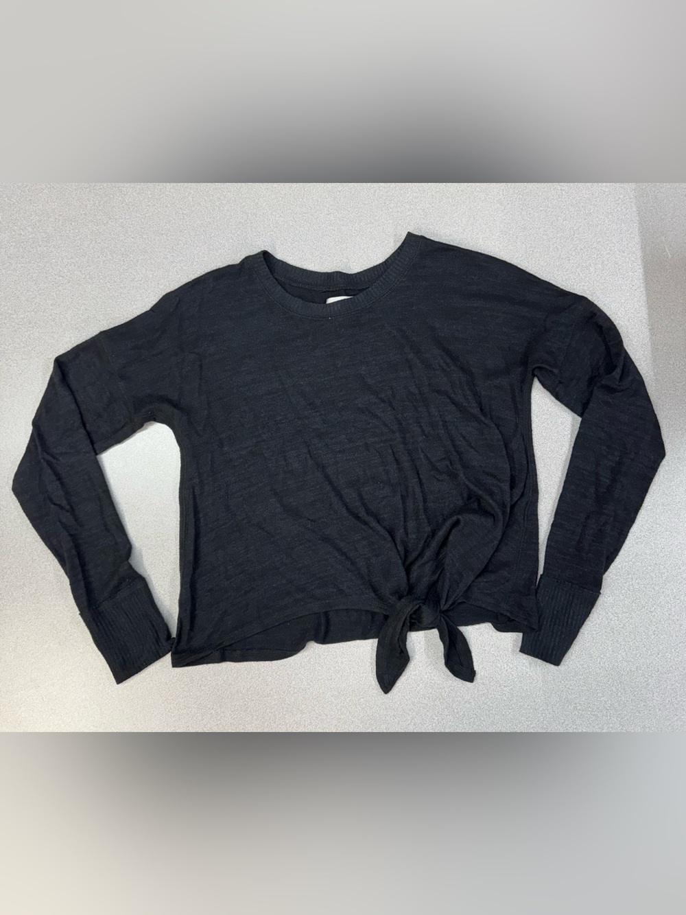 Abercrombie and Fitch Soft A&F Cozy Tie Front Black Long Sleeve Black Heathered